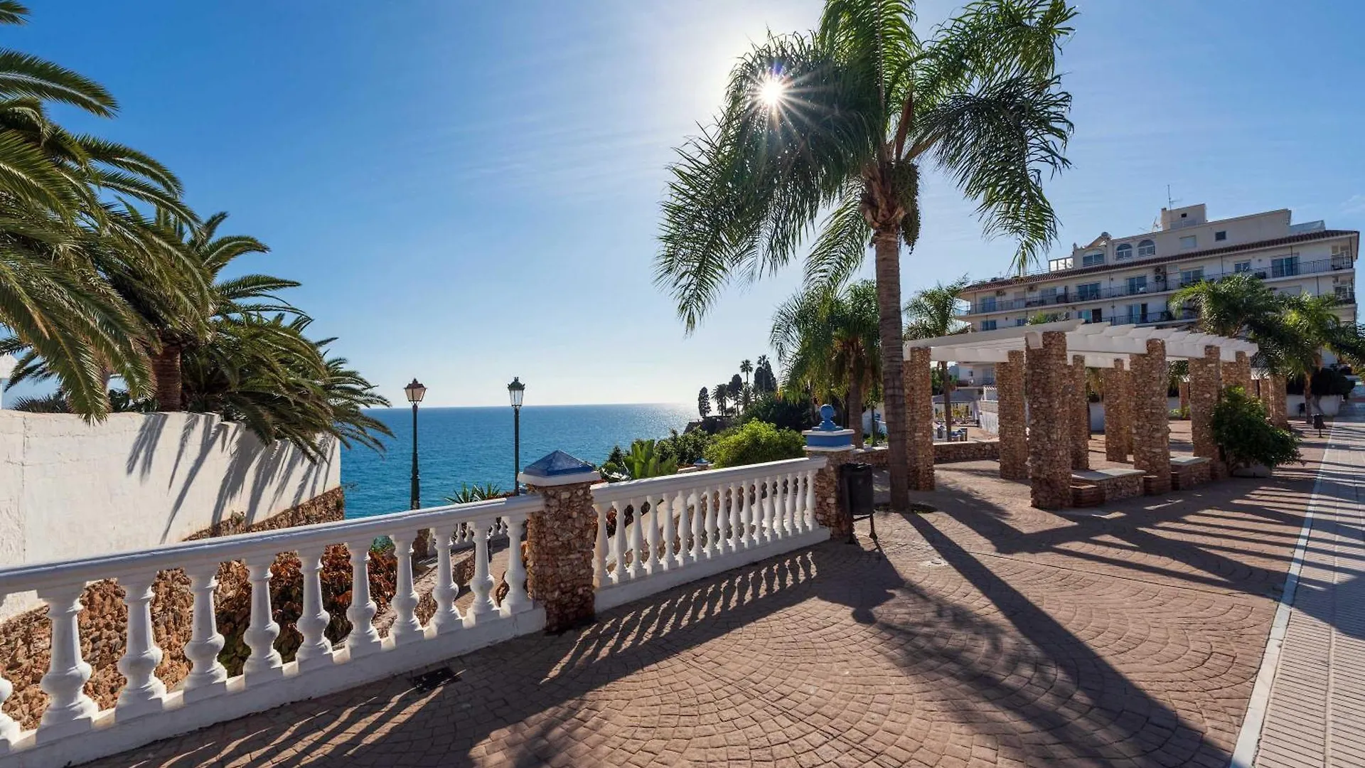 Coronado Nerja Apartment